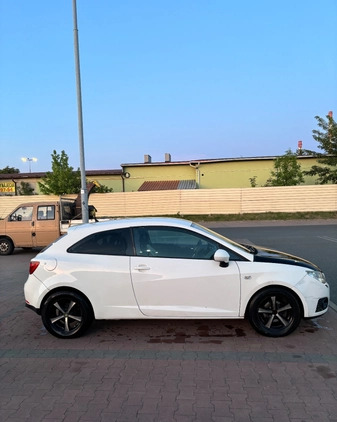 Seat Ibiza cena 6300 przebieg: 263000, rok produkcji 2009 z Łódź małe 92